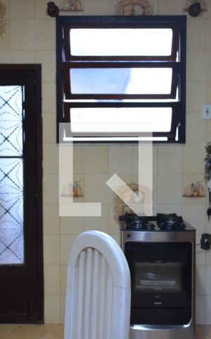 Casa à venda com 350m², 3 quartos e 4 vagasCozinha