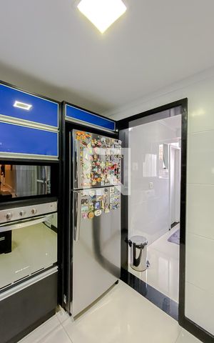 Apartamento à venda com 103m², 3 quartos e 2 vagasCozinha