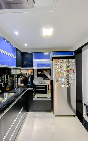 Apartamento à venda com 103m², 3 quartos e 2 vagasCozinha