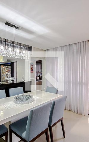 Apartamento à venda com 103m², 3 quartos e 2 vagasSala
