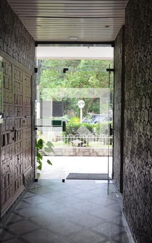 Apartamento à venda com 40m², 2 quartos e 1 vagaEntrada do Prédio