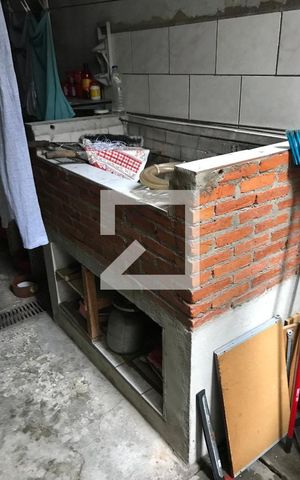 Casa à venda com 282m², 4 quartos e 2 vagas Casa à venda com 282m², 4 quartos e 2 vagasChurrasqueira