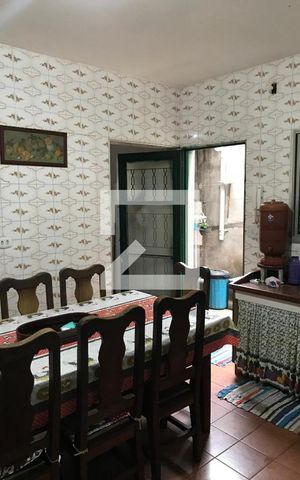 Casa à venda com 282m², 4 quartos e 2 vagas Casa à venda com 282m², 4 quartos e 2 vagasCozinha