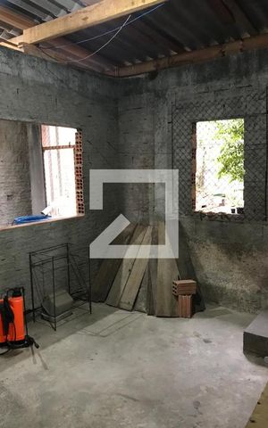 Casa à venda com 282m², 4 quartos e 2 vagas Casa à venda com 282m², 4 quartos e 2 vagasÁrea Externa