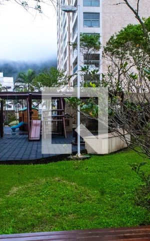 Apartamento para alugar com 160m², 4 quartos e 3 vagas Apartamento para alugar com 160m², 4 quartos e 3 vagasQuadra Esportiva