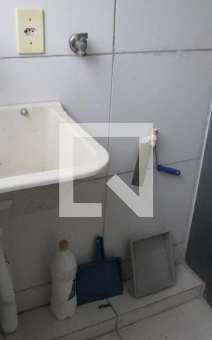Apartamento à venda com 42m², 2 quartos e 1 vagaÁrea de Serviço