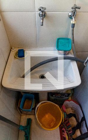 Apartamento à venda com 67m², 3 quartos e 2 vagas Apartamento à venda com 67m², 3 quartos e 2 vagasÁrea de Serviço