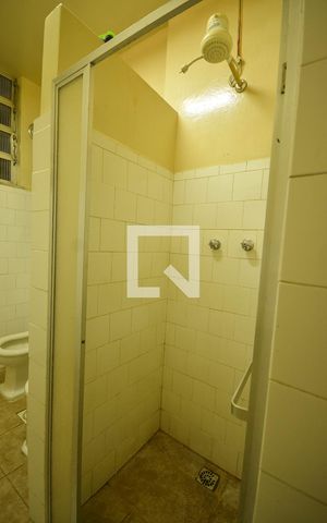 Apartamento à venda com 90m², 3 quartos e sem vagaBanheiro Social