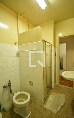 Apartamento à venda com 90m², 3 quartos e sem vagaBanheiro Social