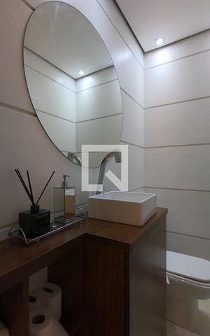Apartamento à venda com 465m², 4 quartos e 5 vagas Apartamento à venda com 465m², 4 quartos e 5 vagasLavabo