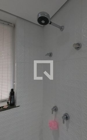 Apartamento à venda com 465m², 4 quartos e 5 vagas Apartamento à venda com 465m², 4 quartos e 5 vagasBanheiro da Suíte 4