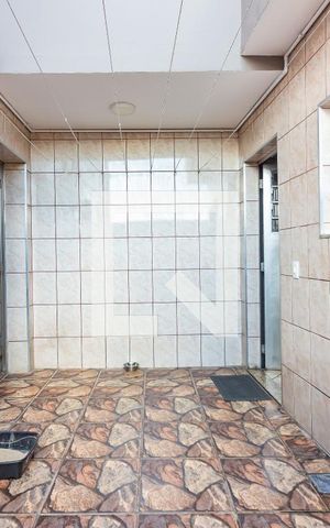 Casa à venda com 192m², 3 quartos e 2 vagas Casa à venda com 192m², 3 quartos e 2 vagasQuintal