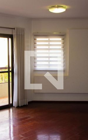 Apartamento à venda com 140m², 3 quartos e 2 vagas Apartamento à venda com 140m², 3 quartos e 2 vagasSala