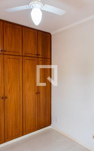 Apartamento à venda com 140m², 3 quartos e 2 vagas Apartamento à venda com 140m², 3 quartos e 2 vagasQuarto 2