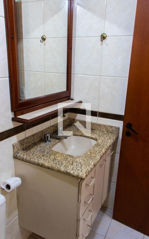 Apartamento à venda com 140m², 3 quartos e 2 vagas Apartamento à venda com 140m², 3 quartos e 2 vagasBanheiro