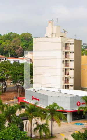 Apartamento à venda com 140m², 3 quartos e 2 vagas Apartamento à venda com 140m², 3 quartos e 2 vagasVista