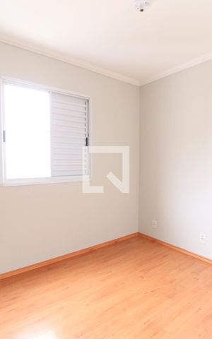 Apartamento para alugar com 47m², 2 quartos e 1 vagaQuarto 1