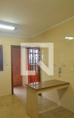 Apartamento para alugar com 111m², 2 quartos e 1 vagaCozinha
