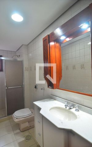 Apartamento para alugar com 111m², 2 quartos e 1 vagaBanheiro social