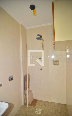 Apartamento para alugar com 111m², 2 quartos e 1 vagaBanheiro de Serviço