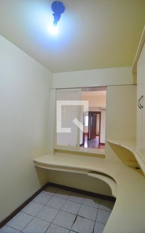 Apartamento para alugar com 111m², 2 quartos e 1 vagaEscritório