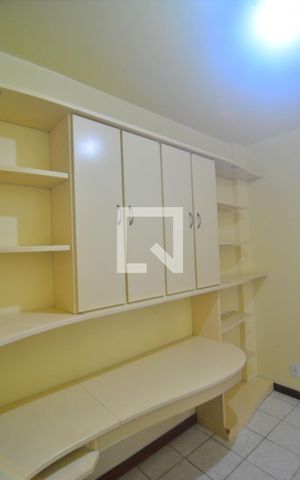 Apartamento para alugar com 111m², 2 quartos e 1 vagaEscritório