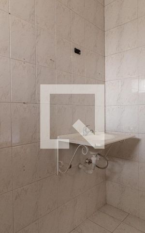 Casa à venda com 236m², 5 quartos e 4 vagas Casa à venda com 236m², 5 quartos e 4 vagasBanheiro da Casa 1