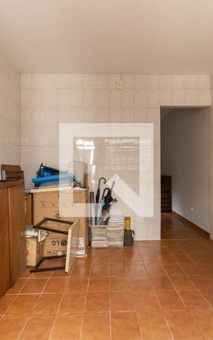 Casa à venda com 236m², 5 quartos e 4 vagas Casa à venda com 236m², 5 quartos e 4 vagasCozinha da Casa 1