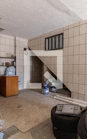 Casa à venda com 236m², 5 quartos e 4 vagas Casa à venda com 236m², 5 quartos e 4 vagasGaragem Coberta