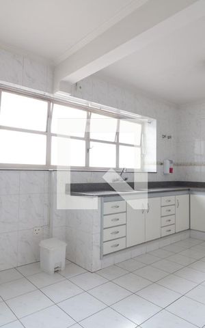 Apartamento à venda com 157m², 3 quartos e 2 vagasCozinha 