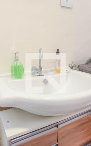 Studio à venda com 30m², 1 quarto e sem vaga Studio à venda com 30m², 1 quarto e sem vagaBanheiro