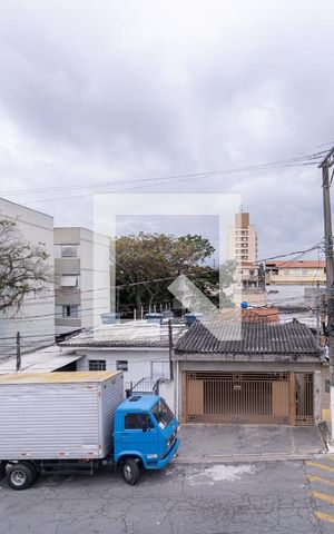 Casa à venda com 350m², 4 quartos e 4 vagas Casa à venda com 350m², 4 quartos e 4 vagasVista