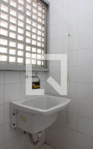 Apartamento para alugar com 89m², 3 quartos e sem vagav