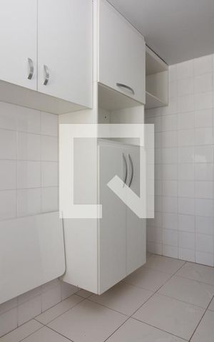 Apartamento para alugar com 89m², 3 quartos e sem vagaCozinha e Área de Serviço