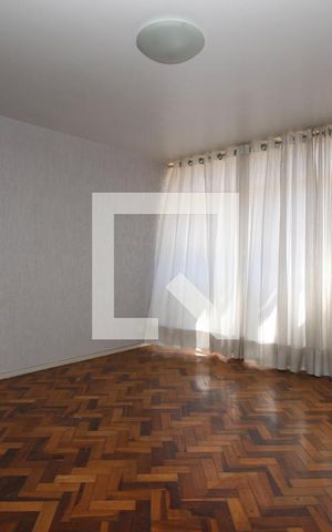 Apartamento para alugar com 89m², 3 quartos e sem vagaSala