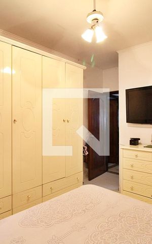 Casa à venda com 200m², 2 quartos e 3 vagasQuarto Suíte