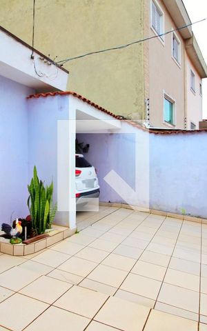 Casa à venda com 200m², 2 quartos e 3 vagasGaragem