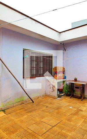 Casa à venda com 200m², 2 quartos e 3 vagasQuintal / Área de Serviço
