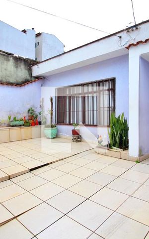 Casa à venda com 200m², 2 quartos e 3 vagasGaragem