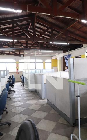 Casa para alugar com 650m², 4 quartos e 3 vagasSalão de Festas