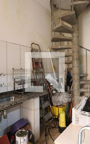 Casa para alugar com 650m², 4 quartos e 3 vagasQuarto Privativio