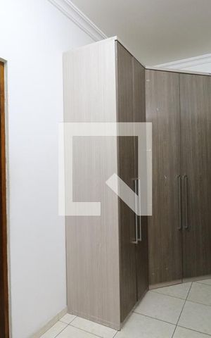 Casa para alugar com 650m², 4 quartos e 3 vagasCloset suite 1