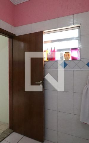 Casa para alugar com 650m², 4 quartos e 3 vagasBanheiro da Suíte 2