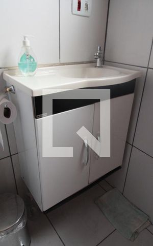 Casa à venda com 250m², 3 quartos e 4 vagasBanheiro