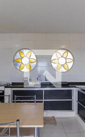 Apartamento para alugar com 80m², 2 quartos e 1 vaga Apartamento para alugar com 80m², 2 quartos e 1 vagaCozinha