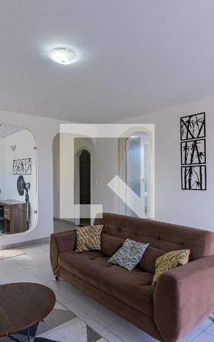 Apartamento para alugar com 80m², 2 quartos e 1 vaga Apartamento para alugar com 80m², 2 quartos e 1 vagaSala