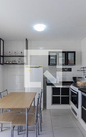 Apartamento para alugar com 80m², 2 quartos e 1 vaga Apartamento para alugar com 80m², 2 quartos e 1 vagaCozinha