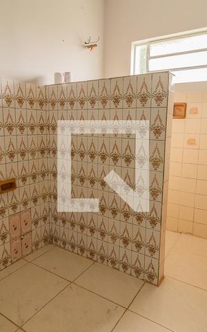 Casa à venda com 120m², 3 quartos e 1 vagaBanheiro