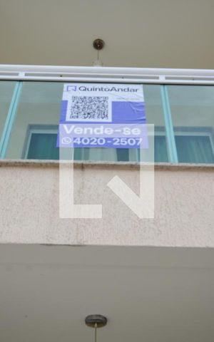 Casa à venda com 157m², 2 quartos e 2 vagasFachada/ Placa do imóvel