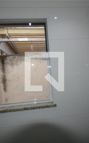 Casa à venda com 157m², 2 quartos e 2 vagasBanheiro social 1
